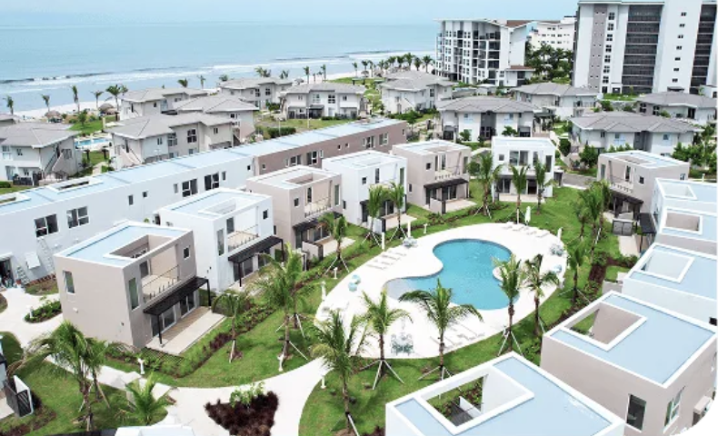 The Tides – Playa Caracol, Chame, Panamá